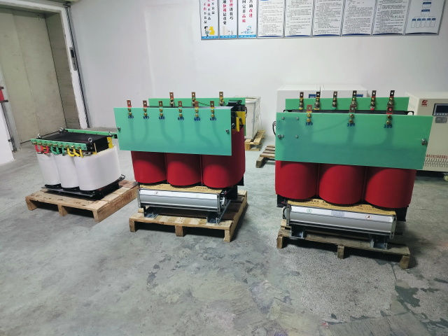 宁远KS11-1000KVA矿用变压器